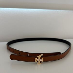 Tory Burch Reversible Tan/Black Leather Belt with Gold Buckle. Size XS. *New*